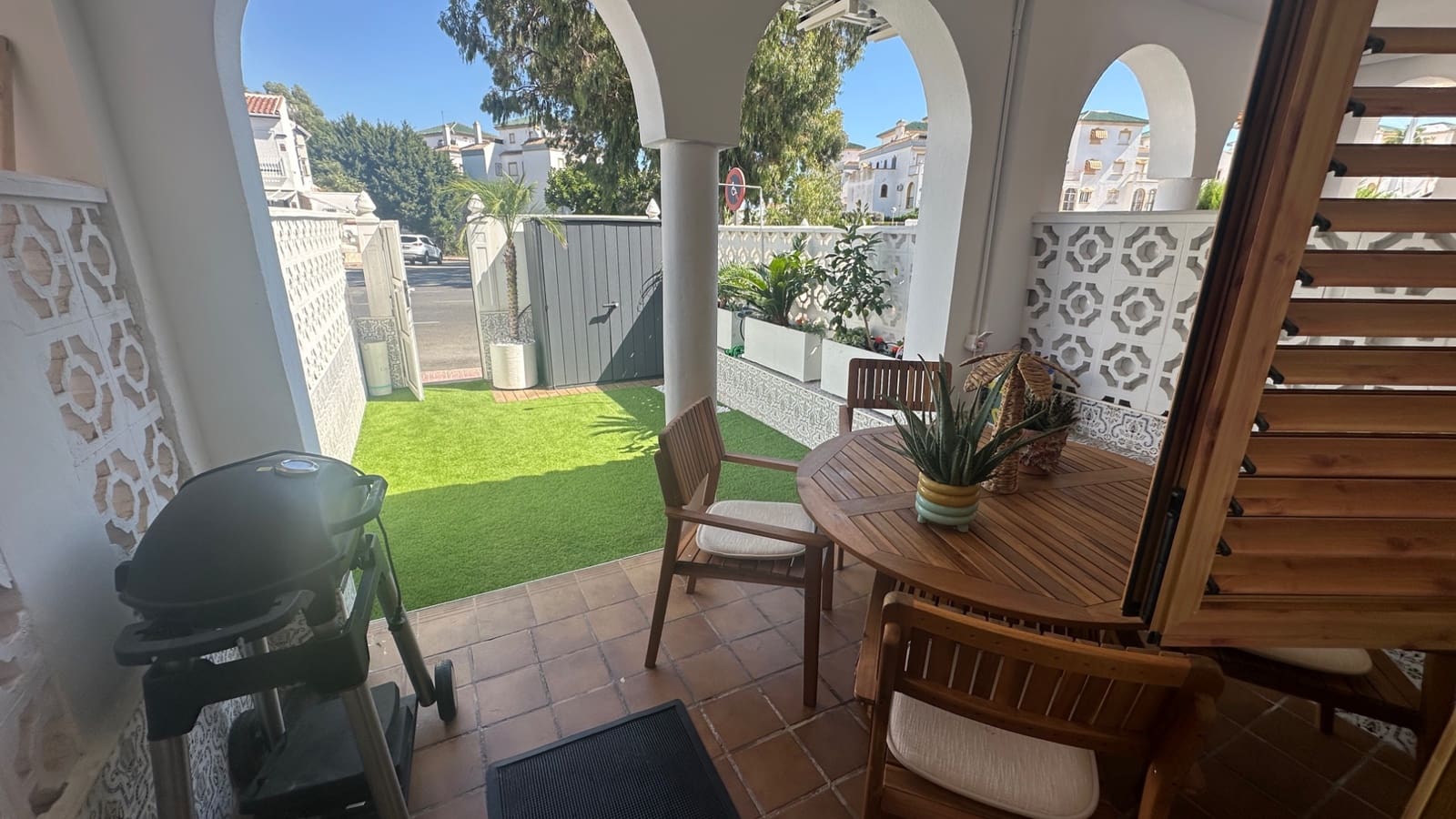 3 sypialnia Dom na sprzedaż w La Mata z basenem garażem - 339 000 € (Ref: 10112365)