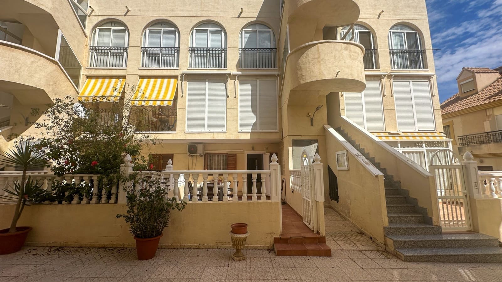 Apartamento Playa de 2 habitaciones en La Zenia en venta - 165.000 € (Ref: 10120749)