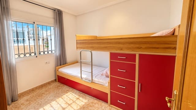 2 sypialnia Bungalow na sprzedaż w Punta Prima, Orihuela z basenem garażem - 219 000 € (Ref: 10158321)