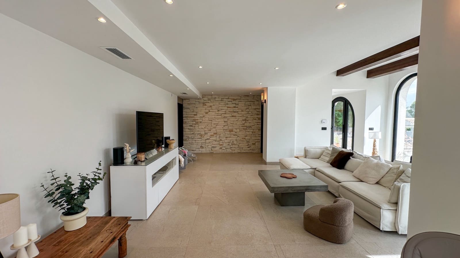 3 soveværelse Villa til salg i Villamartin med swimmingpool garage - € 1.495.000 (Ref: 10175730)