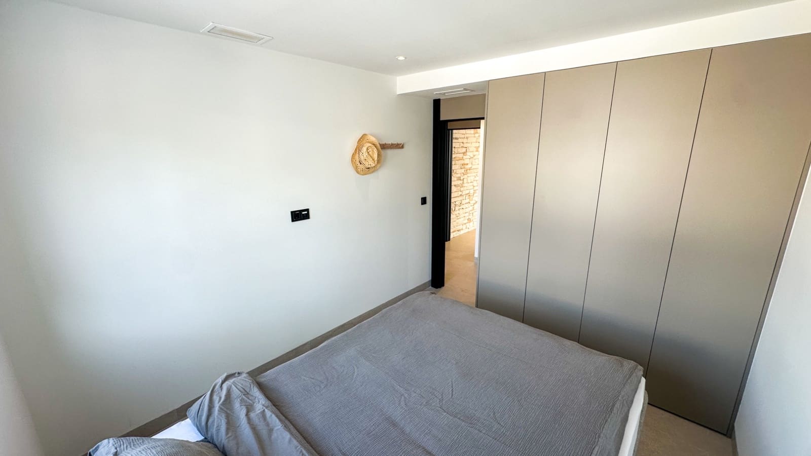 3 soveværelse Villa til salg i Villamartin med swimmingpool garage - € 1.495.000 (Ref: 10175730)