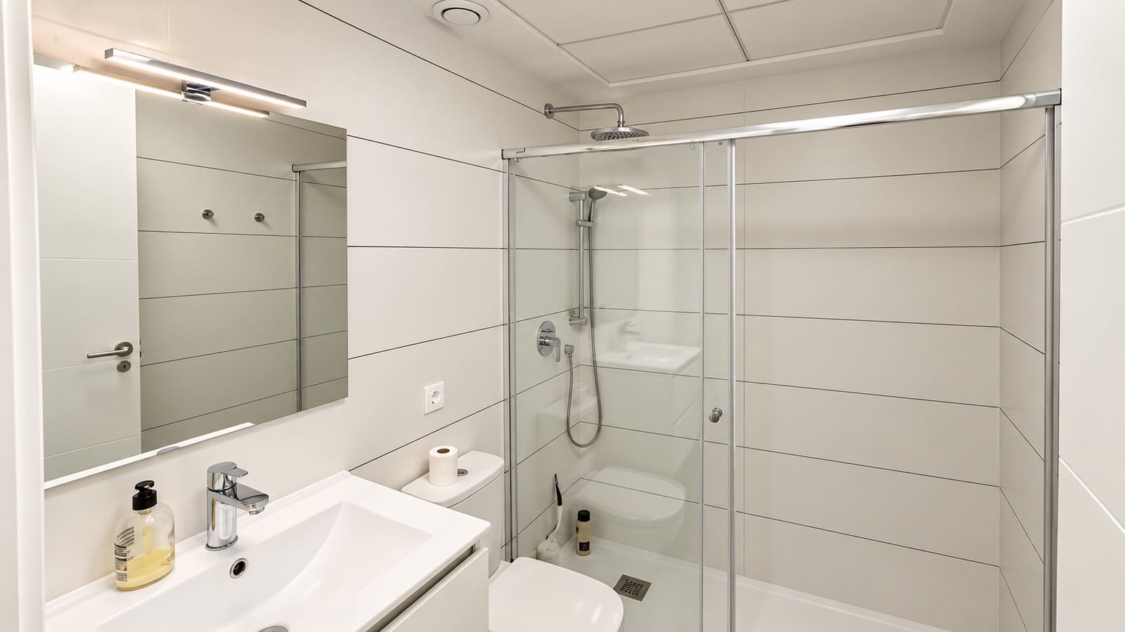 2 chambre Appartement à vendre à Villamartin avec piscine garage - 249 000 € (Ref: 10185442)