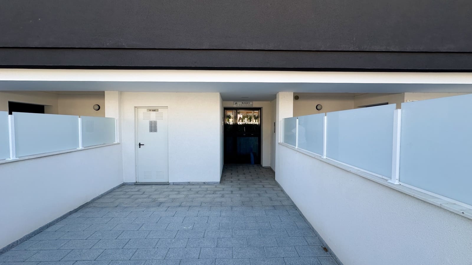 2 chambre Appartement à vendre à Villamartin avec piscine garage - 249 000 € (Ref: 10185442)