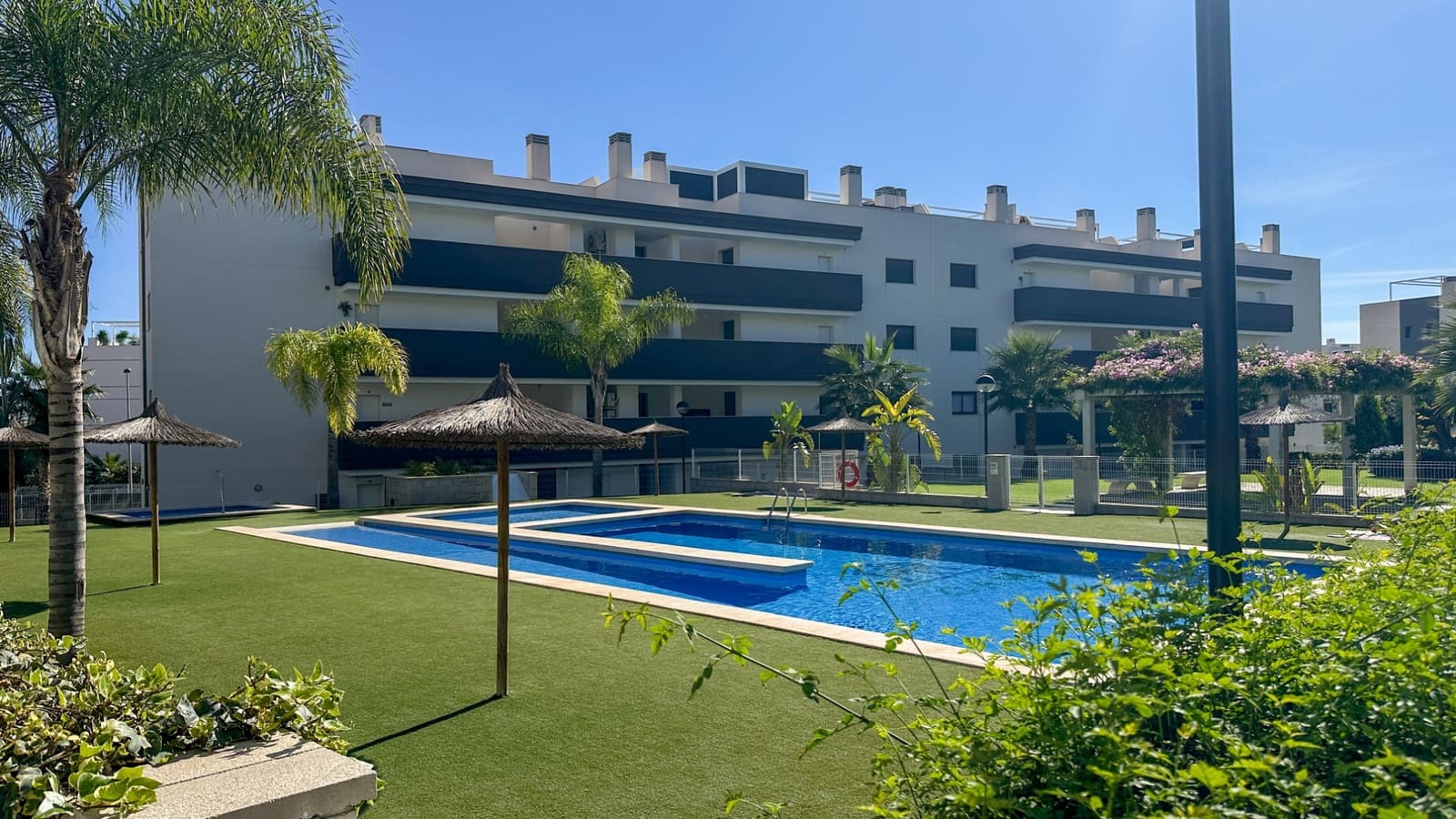 2 chambre Appartement à vendre à Villamartin avec piscine garage - 249 000 € (Ref: 10185442)