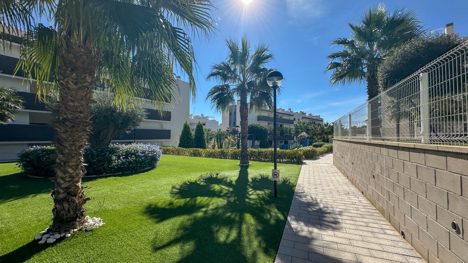 2 chambre Appartement à vendre à Villamartin avec piscine garage - 249 000 € (Ref: 10185442)