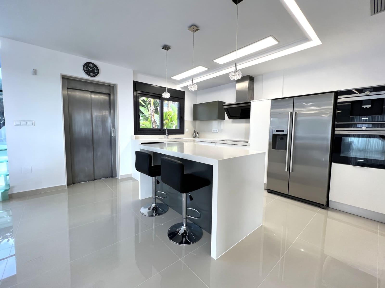 5 sovrum Villa till salu i San Miguel de Salinas med pool garage - 849 000 € (Ref: 8796353)