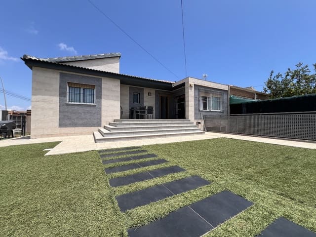Pareado de 3 habitaciones en Los Balcones - Los Altos, Torrevieja en venta con piscina garaje - 380.000 € (Ref: 8796356)