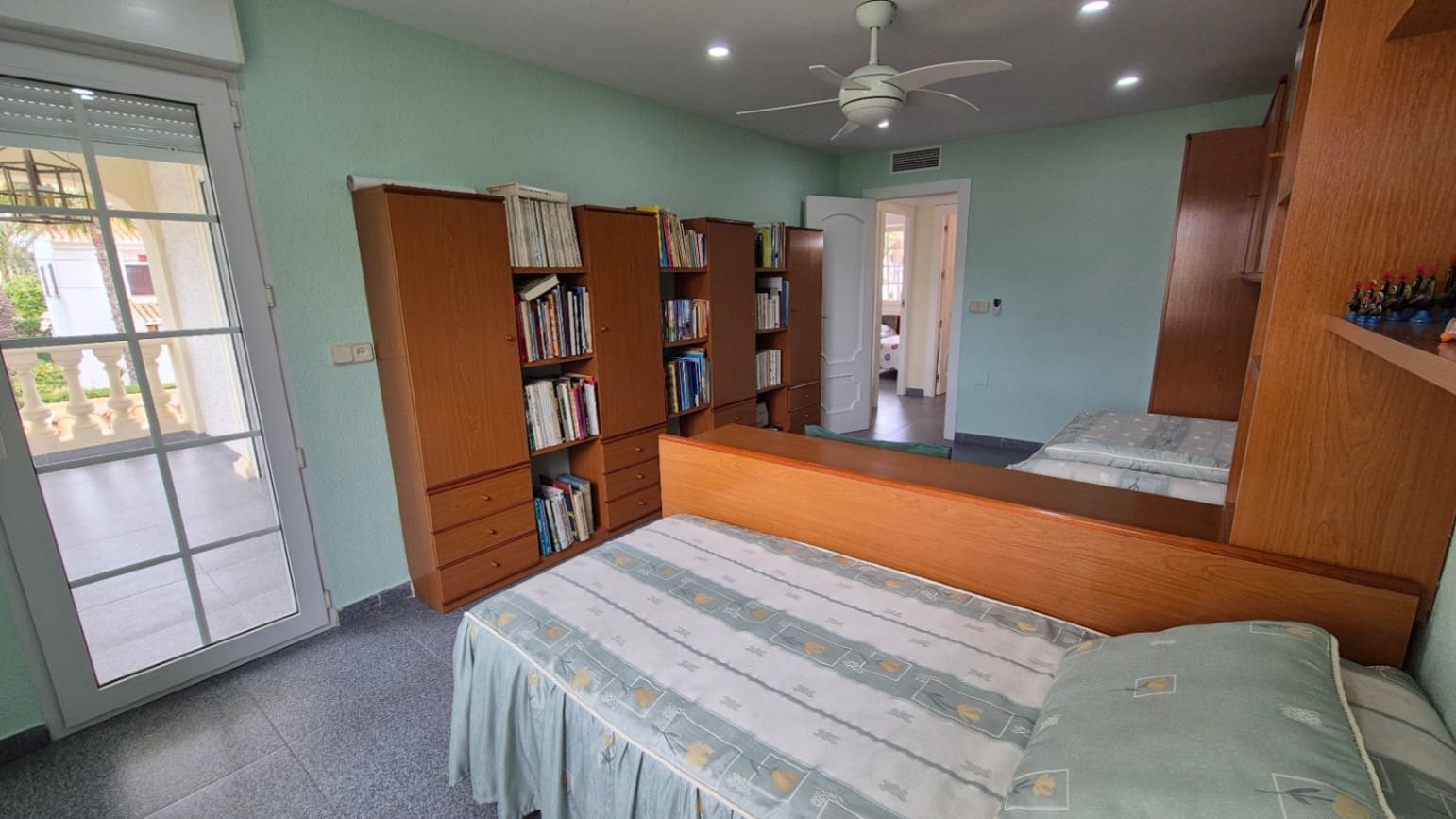 7 sypialnia Willa na sprzedaż w Orihuela z basenem garażem - 1 490 000 € (Ref: 8949566)