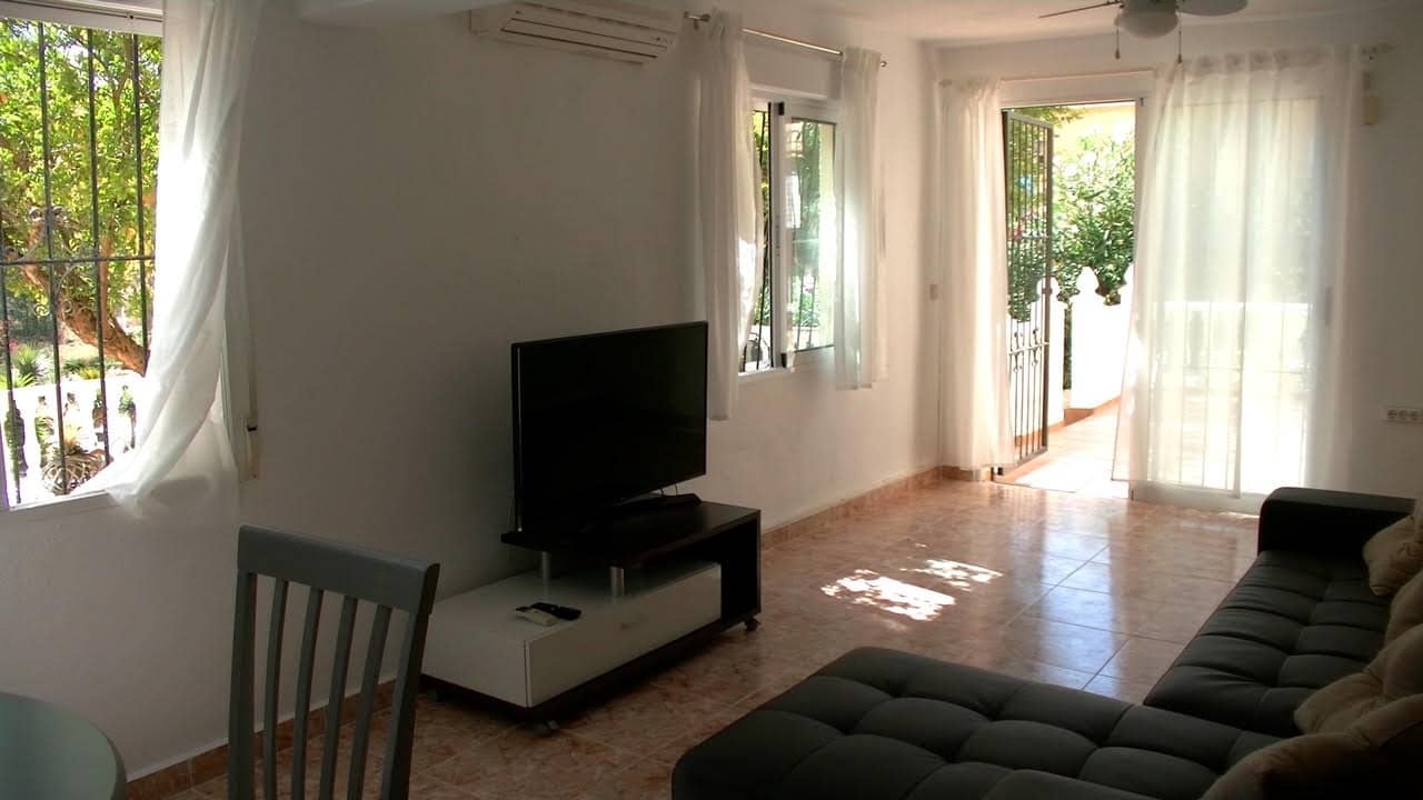 7 bedroom Villa for sale in Torrevieja with pool - € 1,090,000 (Ref: 8973108)