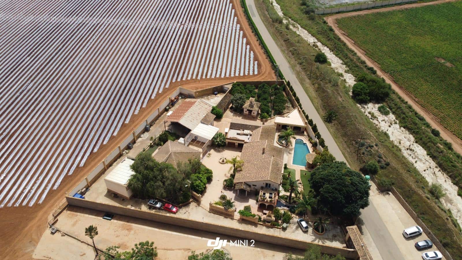 Chalet de 6 habitaciones en Cartagena en venta con piscina garaje - 1.080.000 € (Ref: 8976567)