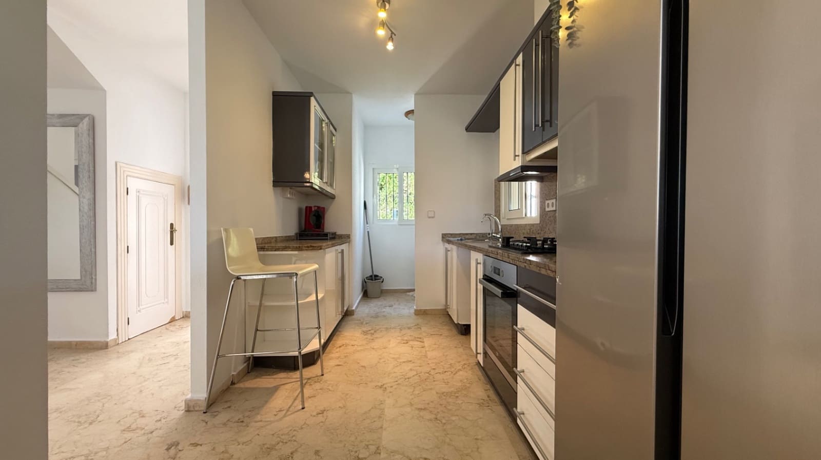 4 sypialnia Willa na sprzedaż w Orihuela z basenem garażem - 675 000 € (Ref: 9103565)