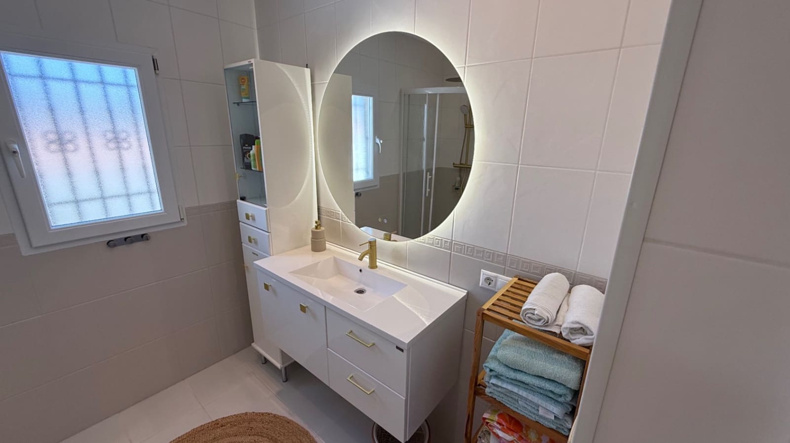 3 sypialnia Willa na sprzedaż w Torrevieja z basenem garażem - 645 000 € (Ref: 9141892)