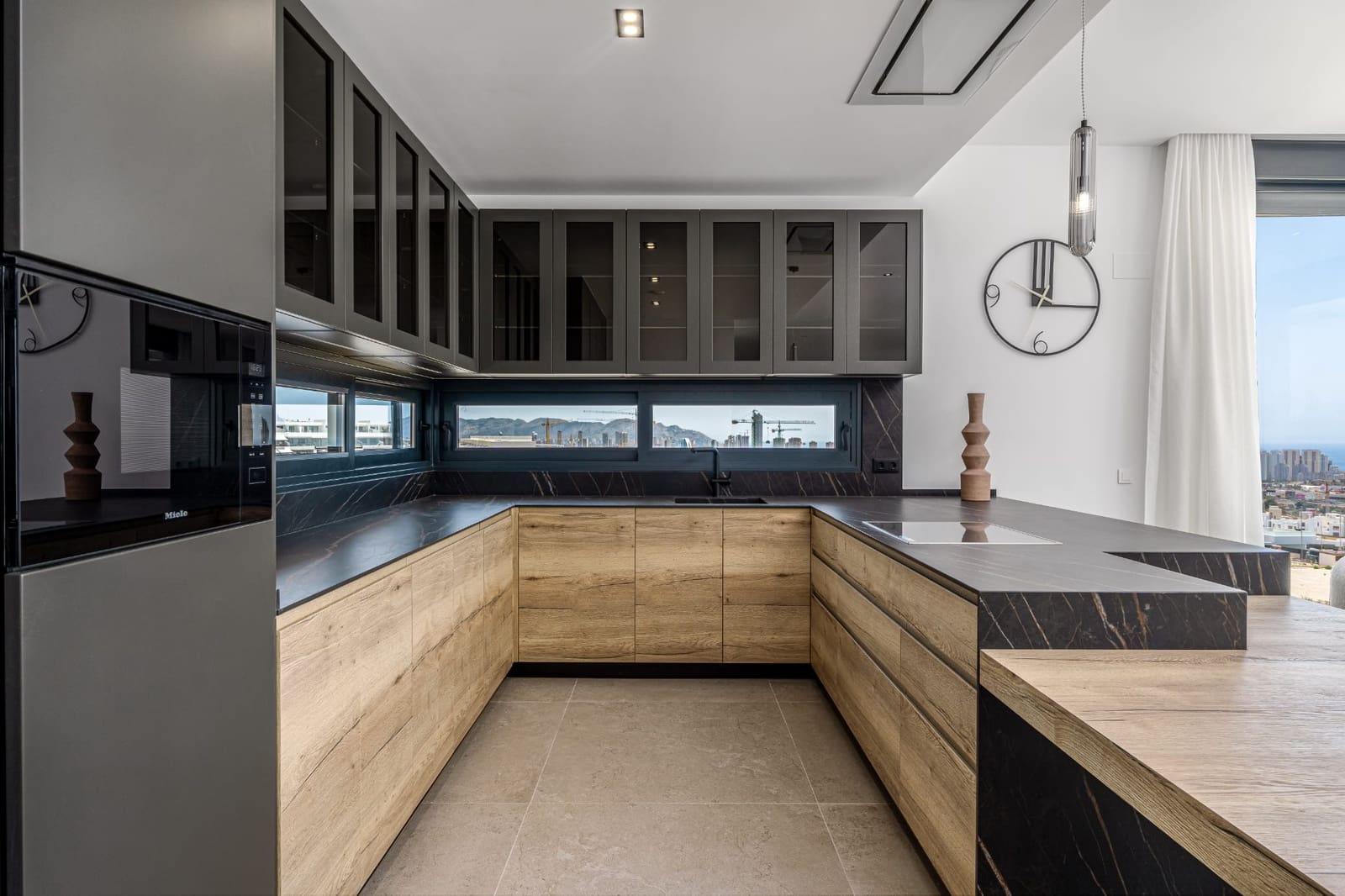 4 sypialnia Willa na sprzedaż w Finestrat z basenem garażem - 2 700 000 € (Ref: 9207685)