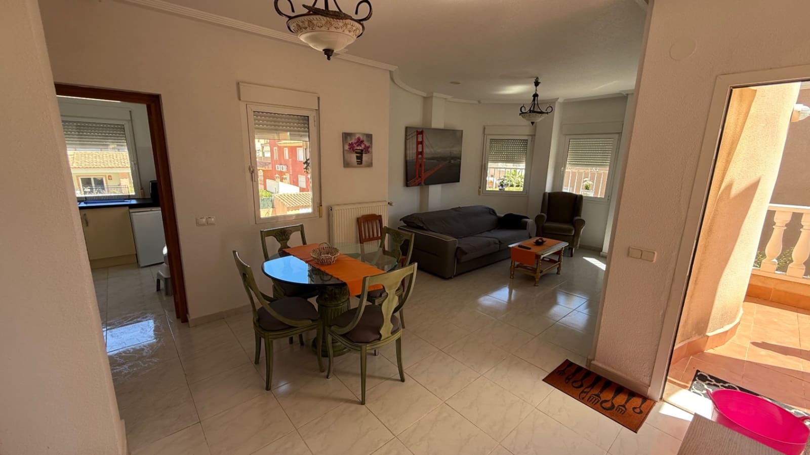 4 sypialnia Willa na sprzedaż w Orihuela Costa z basenem garażem - 570 000 € (Ref: 9223586)