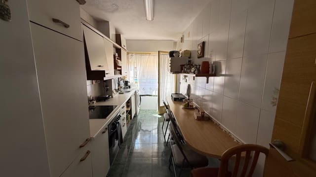 2 chambre Appartement à vendre à La Manga del Mar Menor avec piscine - 167 800 € (Ref: 9231280)