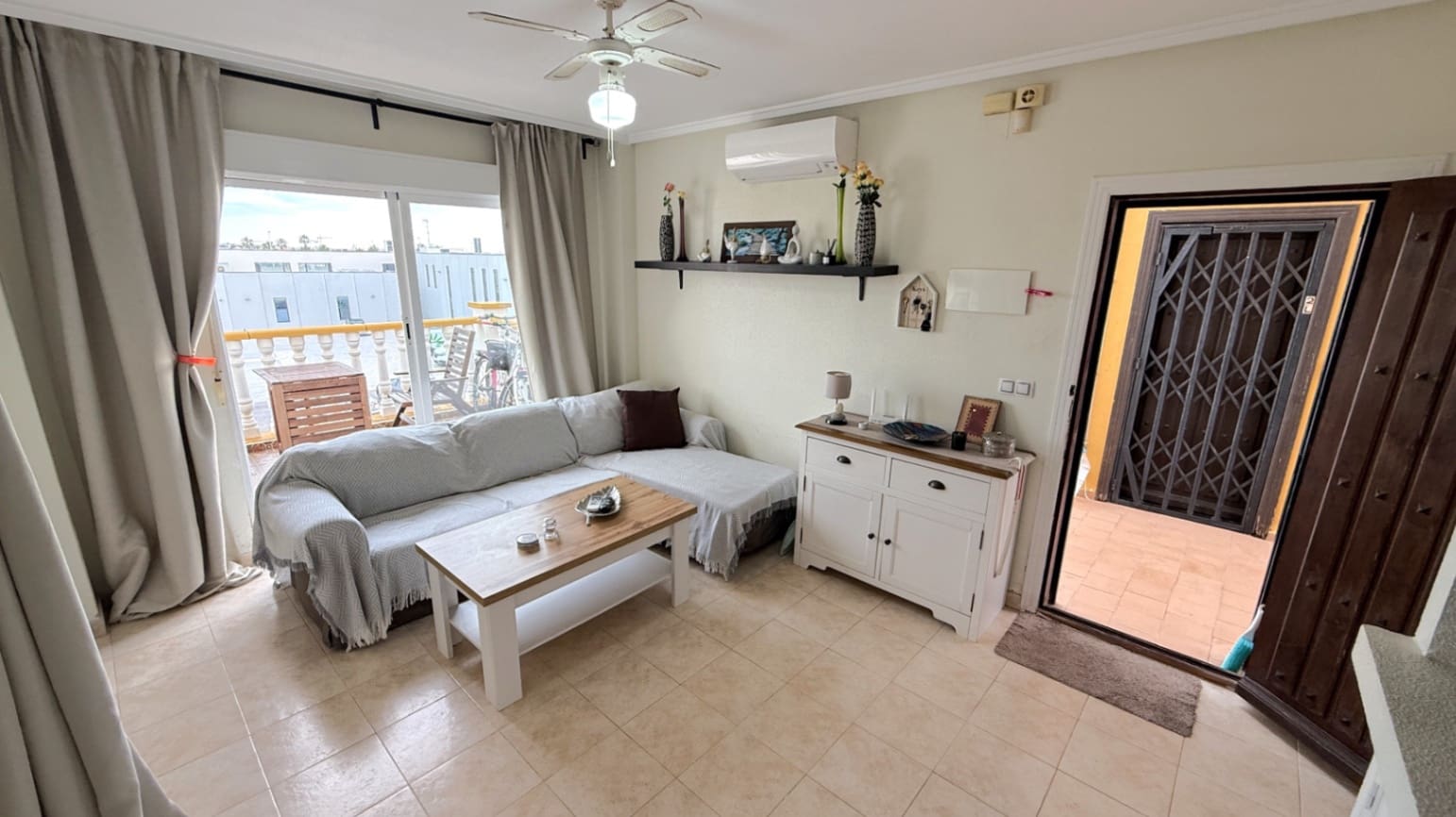 3 camera da letto Appartamento in vendita in Orihuela con piscina - 199.900 € (Rif: 9263831)