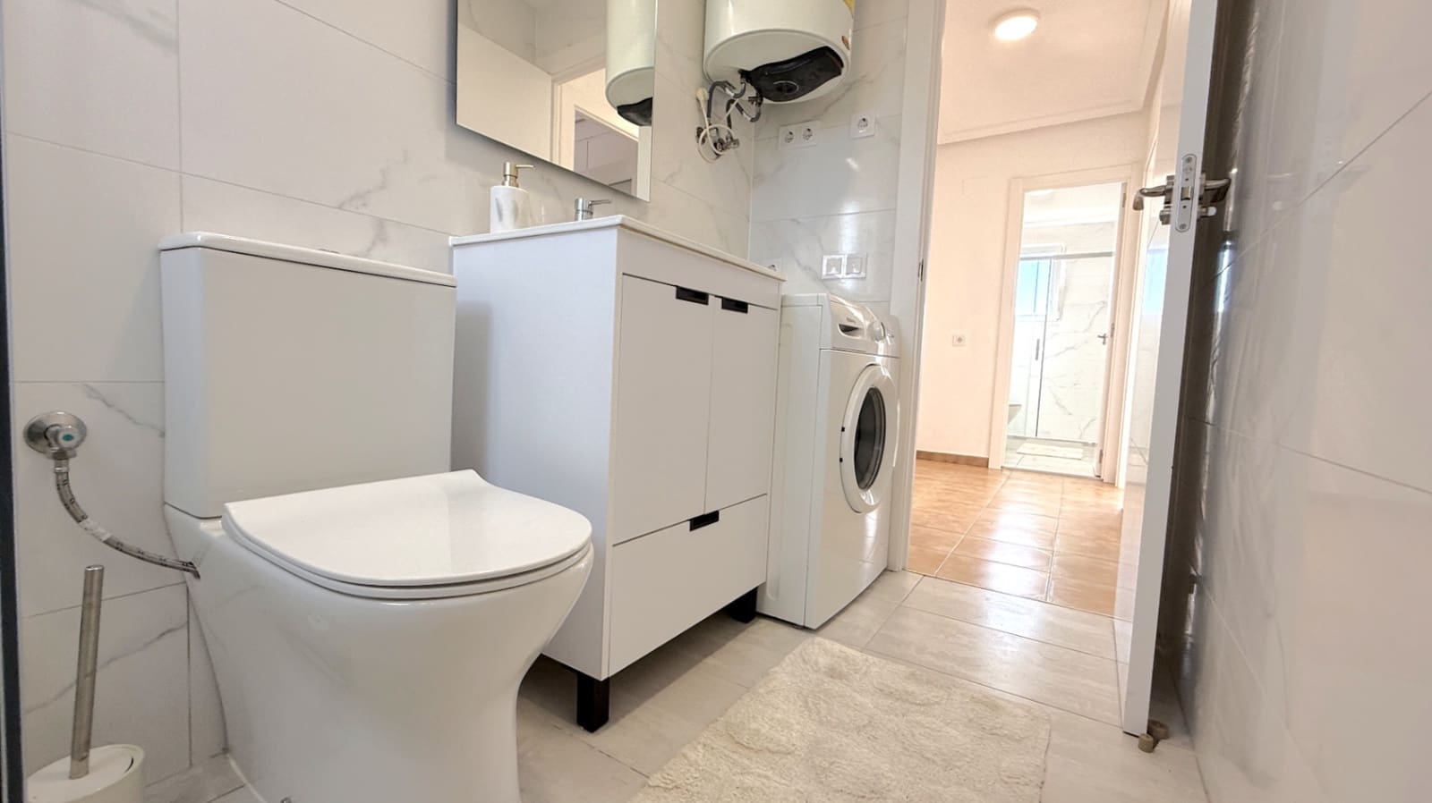 Ático de 2 habitaciones en Torrevieja en venta - 247.000 € (Ref: 9459460)