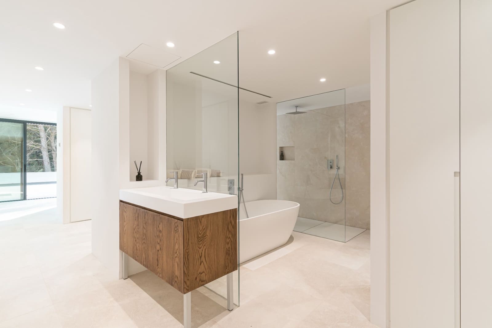 4 bedroom Villa for sale in Palma de Mallorca with pool garage - € 4,995,000 (Ref: 9510066)