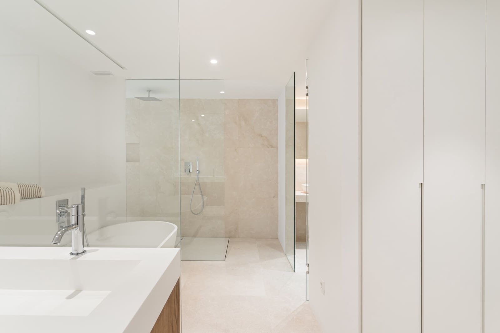 4 bedroom Villa for sale in Palma de Mallorca with pool garage - € 4,995,000 (Ref: 9510066)