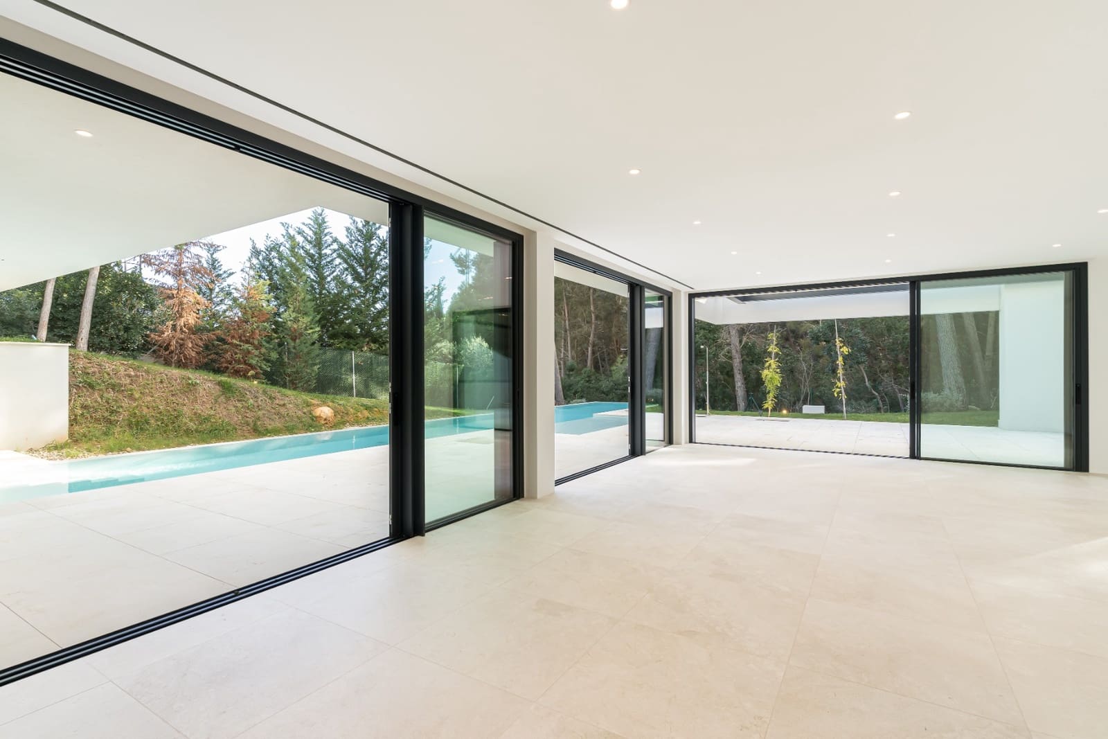 4 bedroom Villa for sale in Palma de Mallorca with pool garage - € 4,995,000 (Ref: 9510066)