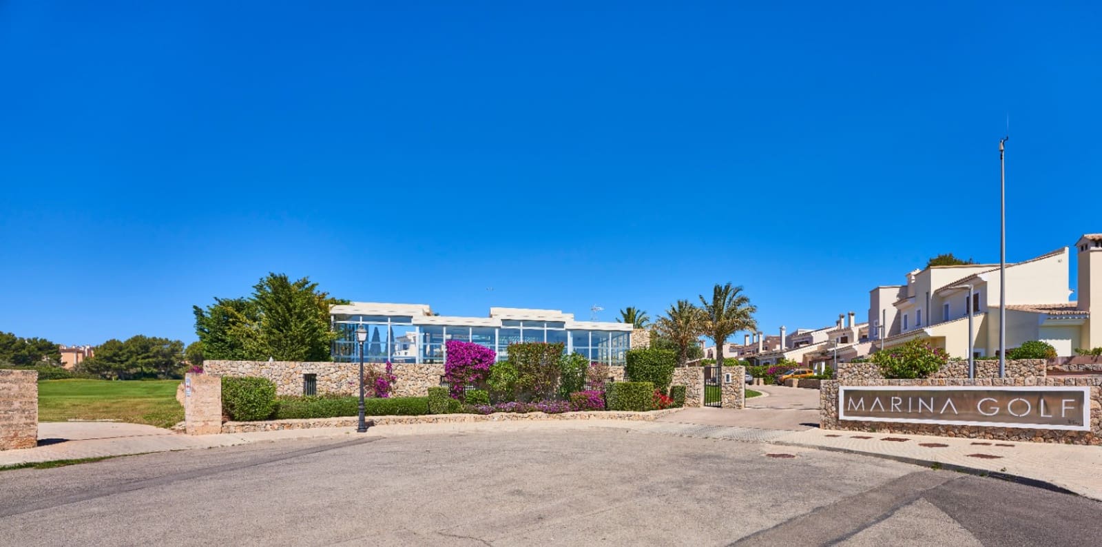 3 bedroom Villa for sale in Santa Ponsa with pool garage - € 1,750,000 (Ref: 9510080)