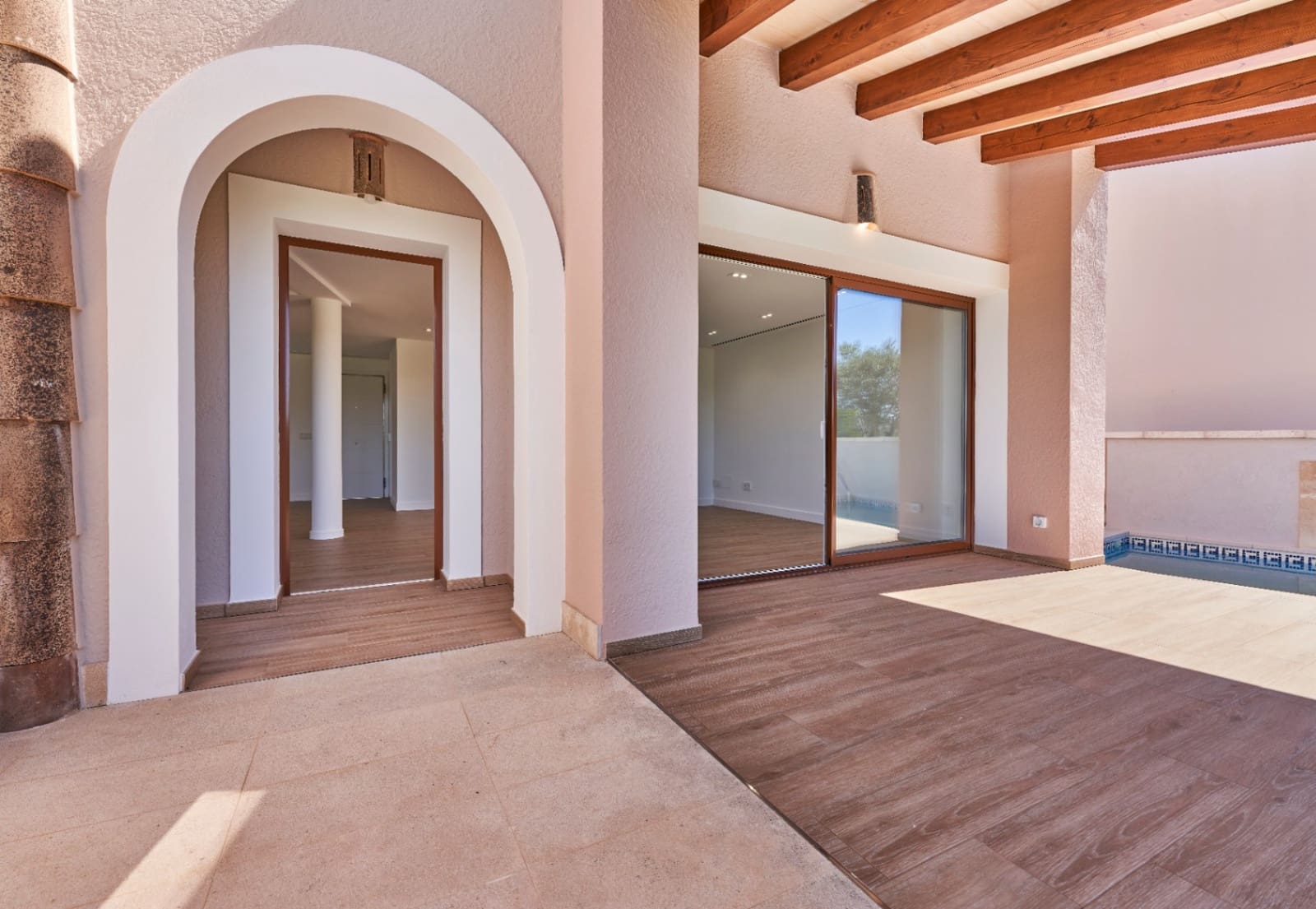 3 bedroom Villa for sale in Santa Ponsa with pool garage - € 1,750,000 (Ref: 9510080)