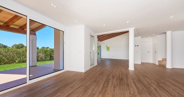 3 bedroom Villa for sale in Santa Ponsa, Calvià with pool garage - € 1,750,000 (Ref: 9510080)