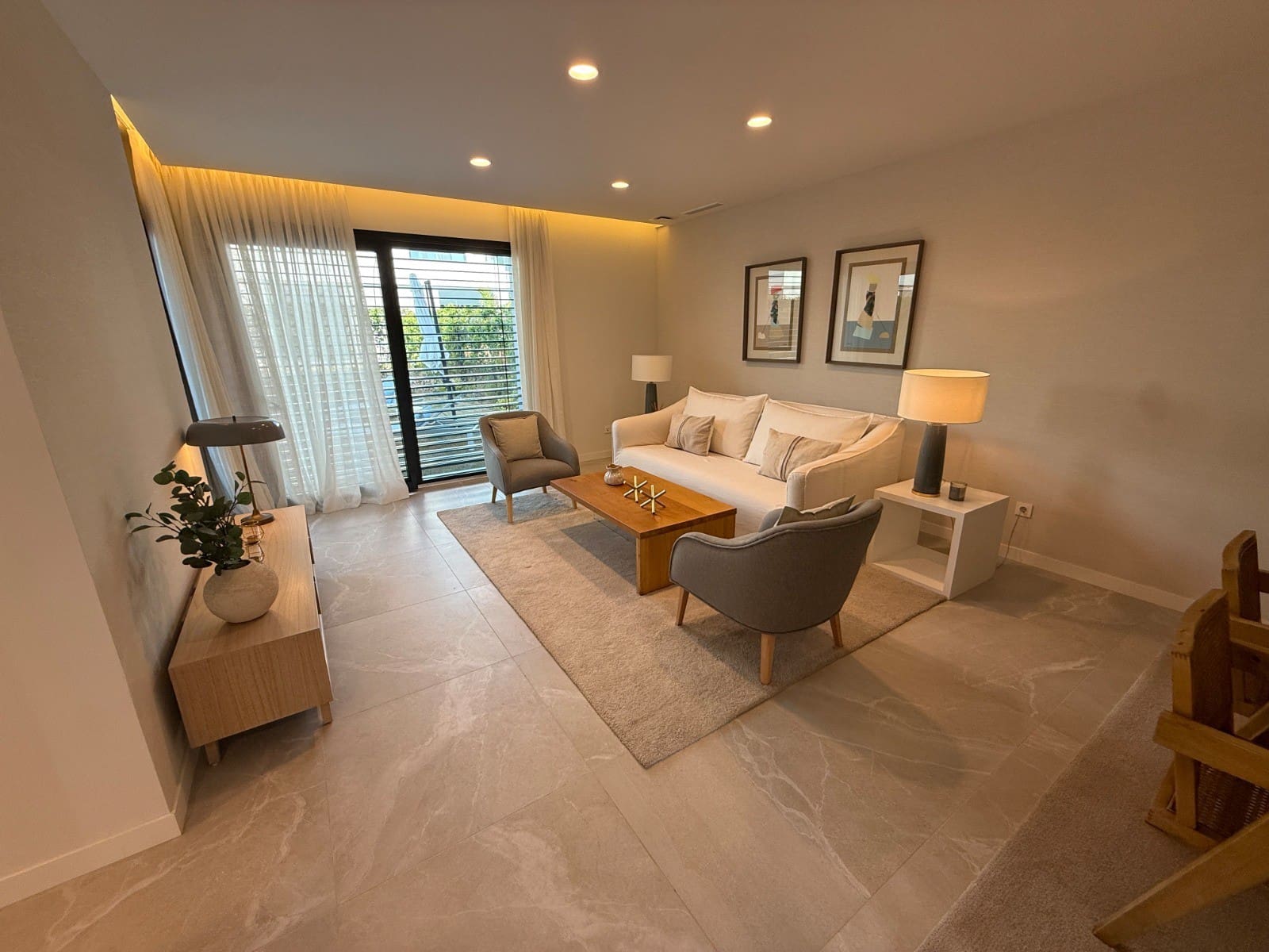 4 soveværelse Semi-Rækkehus til salg i Palma de Mallorca med swimmingpool - € 1.267.000 (Ref: 9510086)