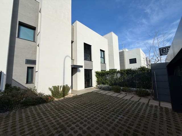 4 soveværelse Semi-Rækkehus til salg i Las Maravillas, Palma de Mallorca med swimmingpool - € 1.267.000 (Ref: 9510086)