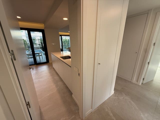 4 soveværelse Semi-Rækkehus til salg i Las Maravillas, Palma de Mallorca med swimmingpool - € 1.267.000 (Ref: 9510086)