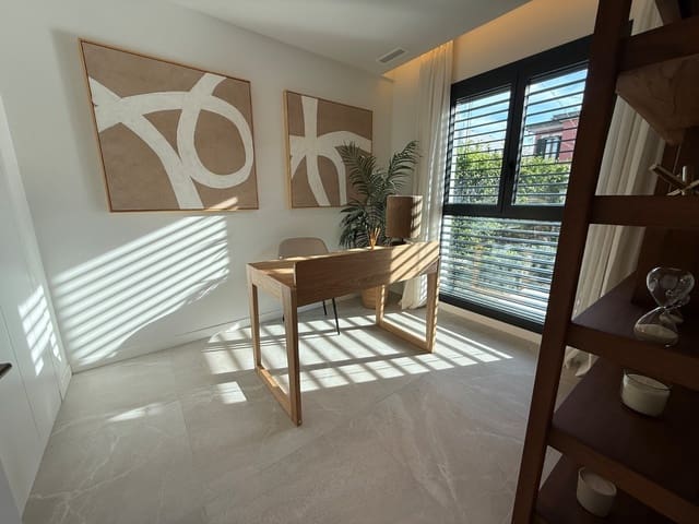 4 soveværelse Semi-Rækkehus til salg i Las Maravillas, Palma de Mallorca med swimmingpool - € 1.267.000 (Ref: 9510086)