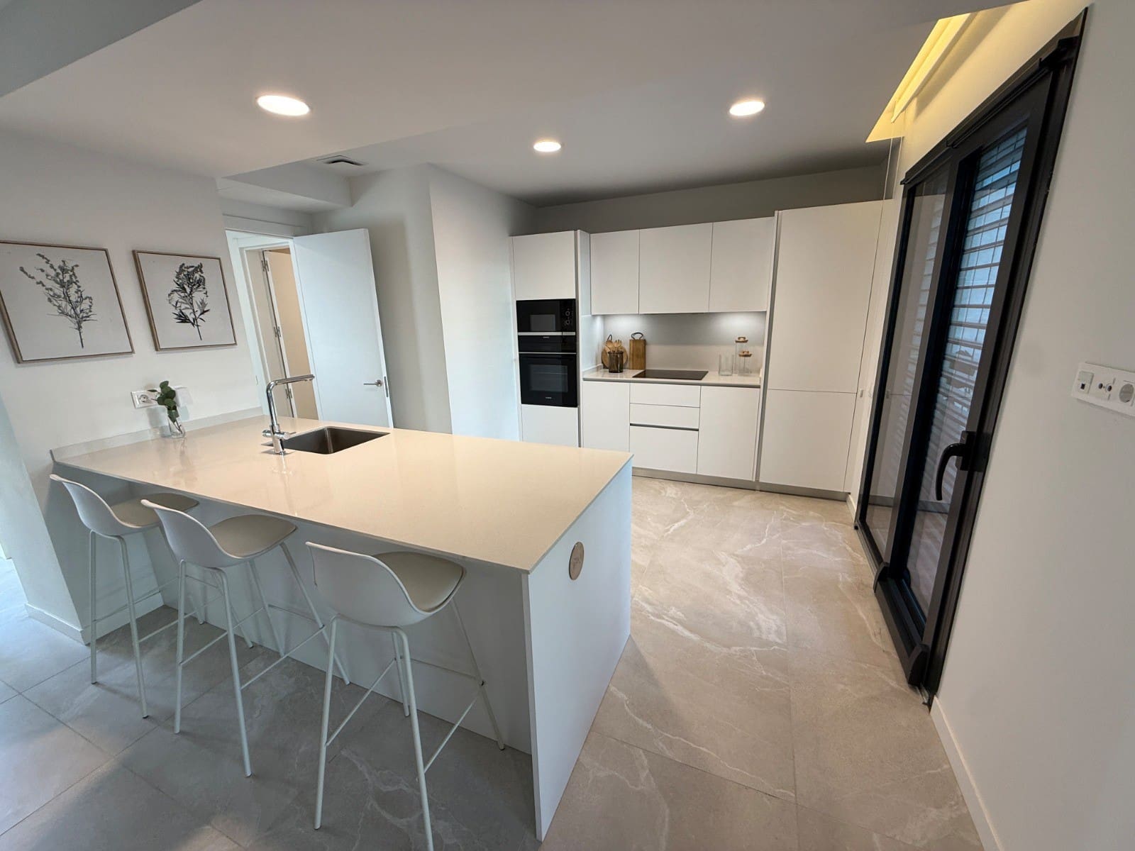 Pareado de 4 habitaciones en Palma de Mallorca en venta con piscina - 1.045.000 € (Ref: 9510087)