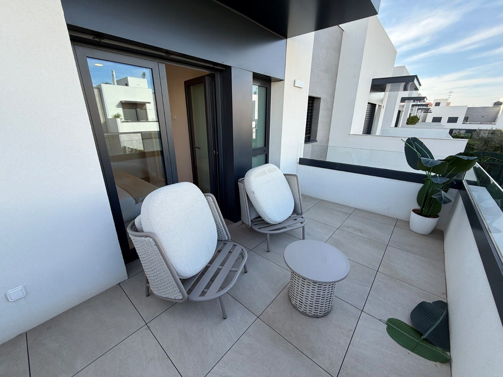 Pareado de 4 habitaciones en Palma de Mallorca en venta con piscina - 1.045.000 € (Ref: 9510087)