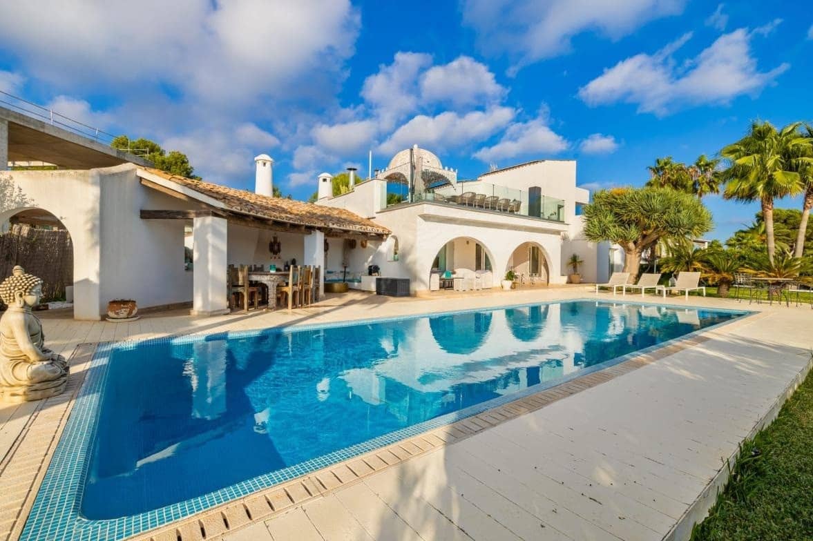Villa zu verkaufen in Sol de Mallorca mit Pool Garage - 2.975.000 € (Ref: 9516329)