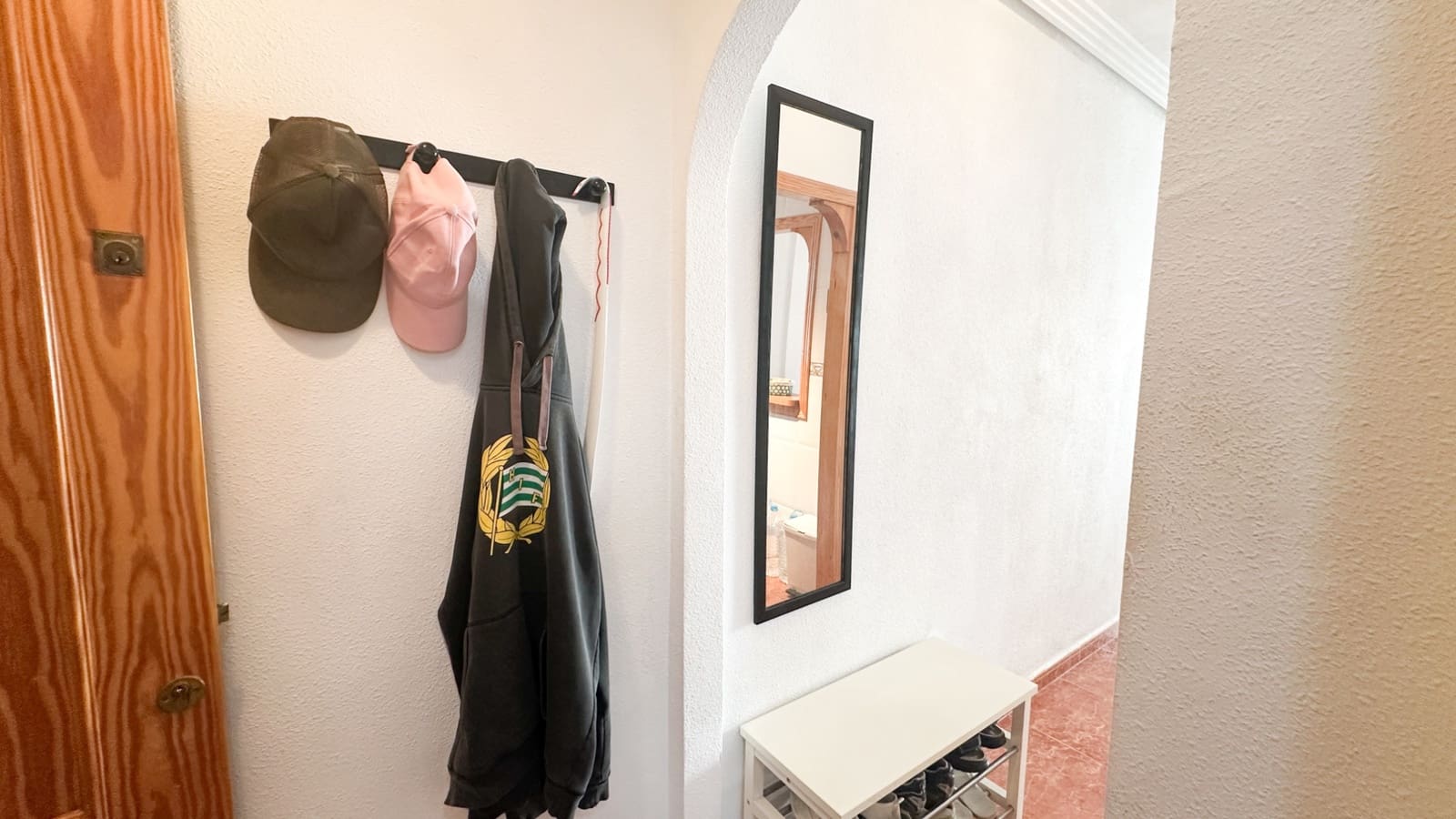 Apartamento de 2 habitaciones en Torrevieja en venta - 125.000 € (Ref: 9521466)