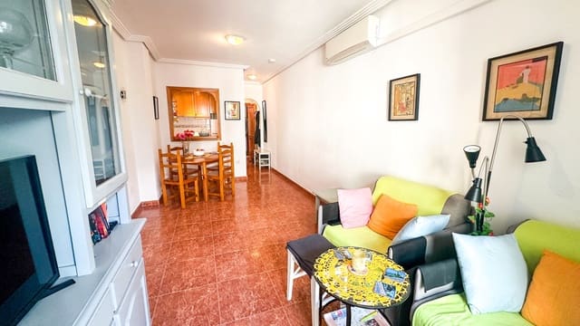 Apartamento de 2 habitaciones en Centro, Torrevieja en venta - 125.000 € (Ref: 9521466)