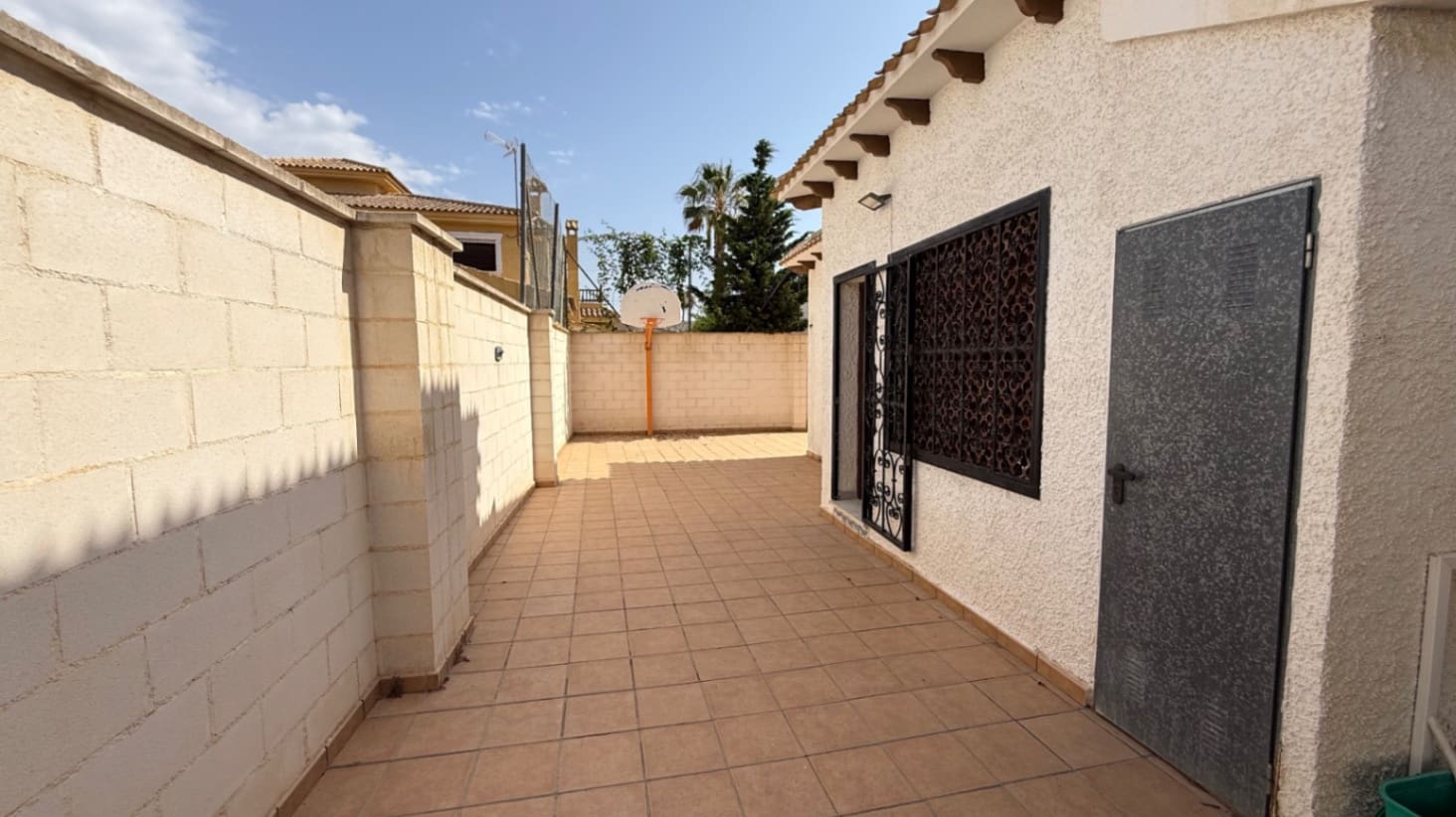 Chalet de 4 habitaciones en Orihuela en venta con piscina garaje - 585.000 € (Ref: 9521751)