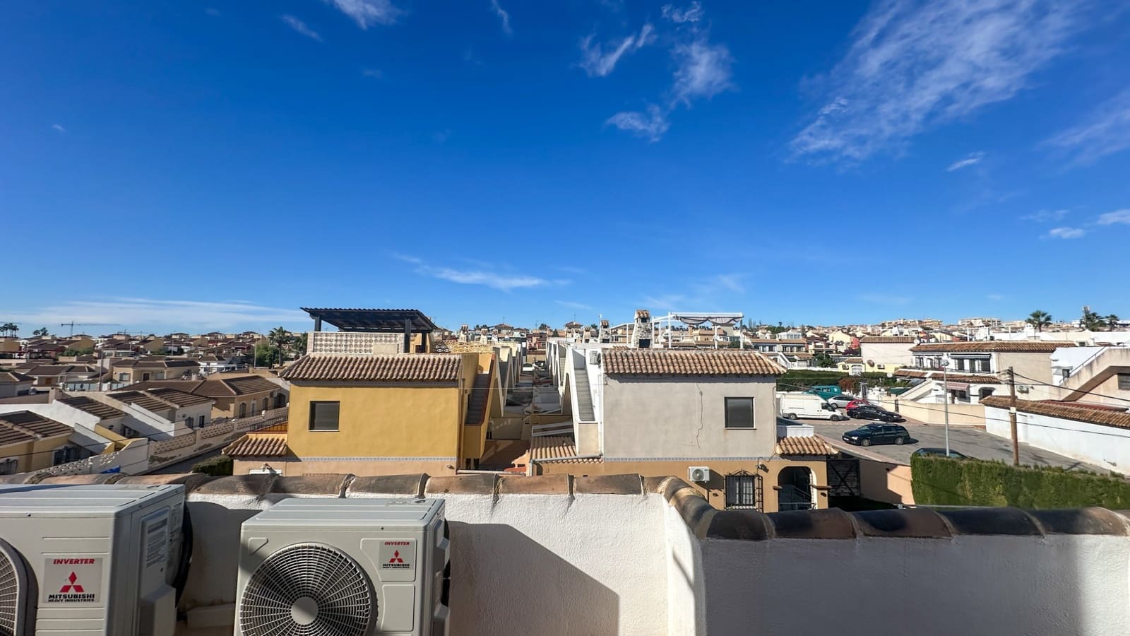 Casa de 2 habitaciones en Torrevieja en venta con piscina garaje - 179.000 € (Ref: 9524784)