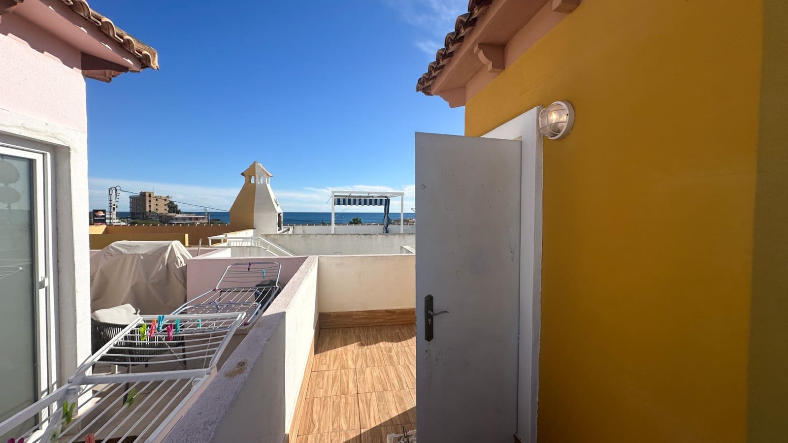 Casa de 2 habitaciones en Torrevieja en venta con piscina garaje - 179.000 € (Ref: 9524784)