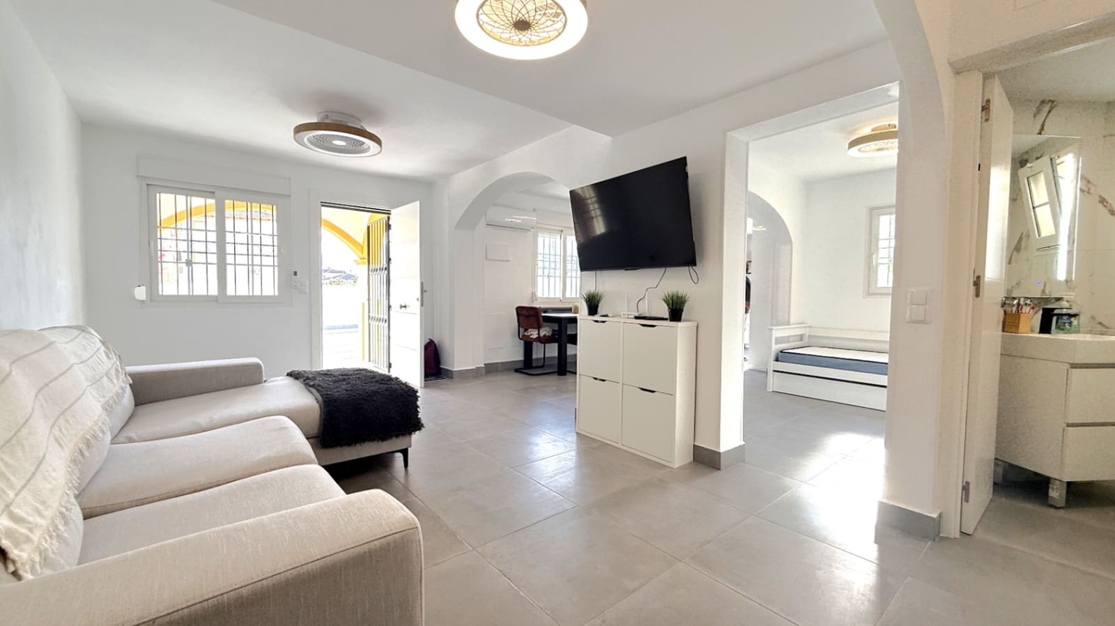 2 Zimmer Doppelhaus zu verkaufen in Orihuela mit Pool - 339.000 € (Ref: 9528765)