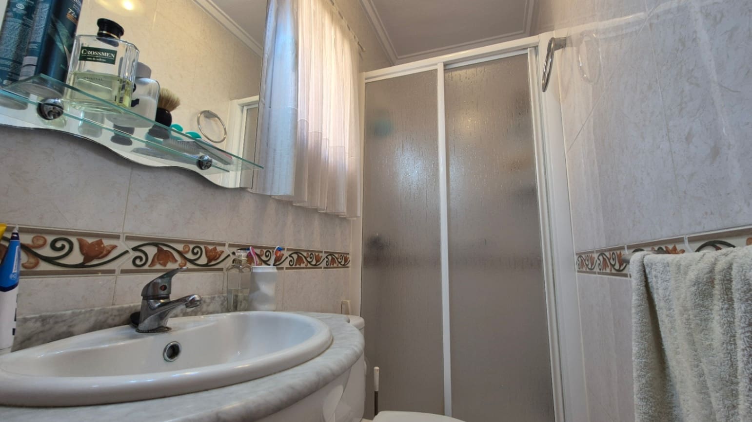 5 soverom Hus til salgs i Torrevieja med svømmebasseng garasje - € 240 000 (Ref: 9528869)