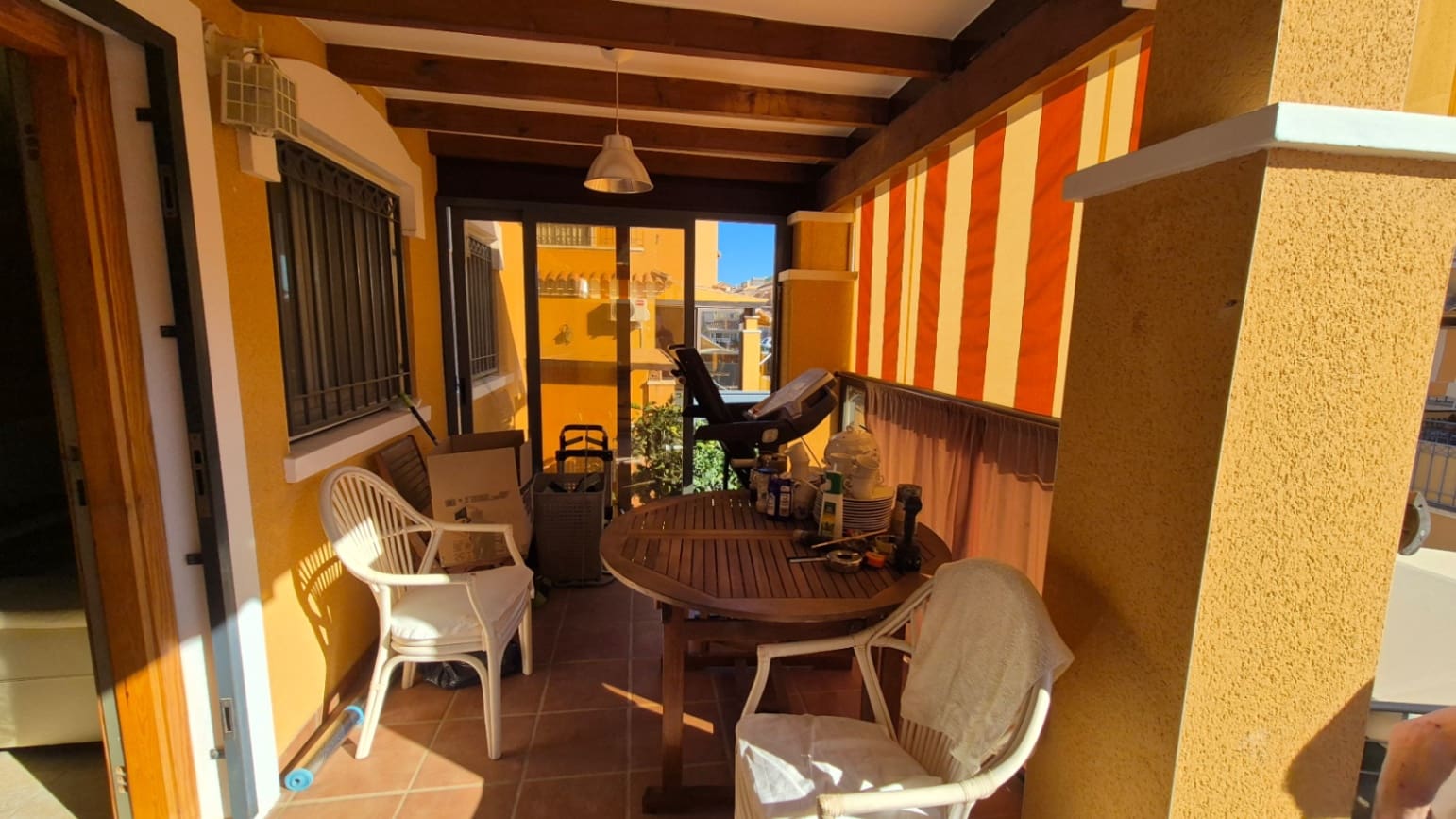 5 soverom Hus til salgs i Torrevieja med svømmebasseng garasje - € 240 000 (Ref: 9528869)