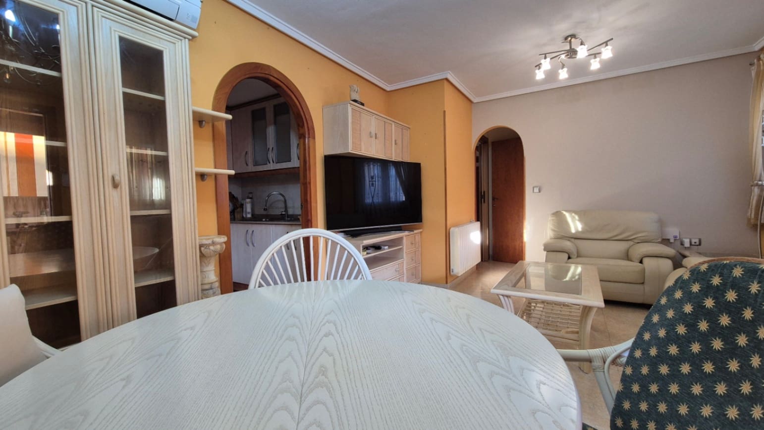 5 soverom Hus til salgs i Torrevieja med svømmebasseng garasje - € 240 000 (Ref: 9528869)