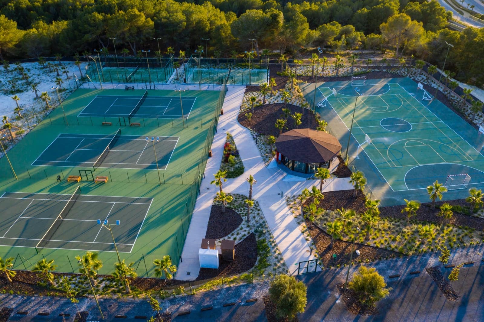 3 sovrum Lägenhet till salu i Las Colinas Golf med pool - 440 000 € (Ref: 9541985)