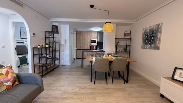 2 soveværelse Byhus til salg i La Zenia, Orihuela med swimmingpool garage - € 205.900 (Ref: 9548931)