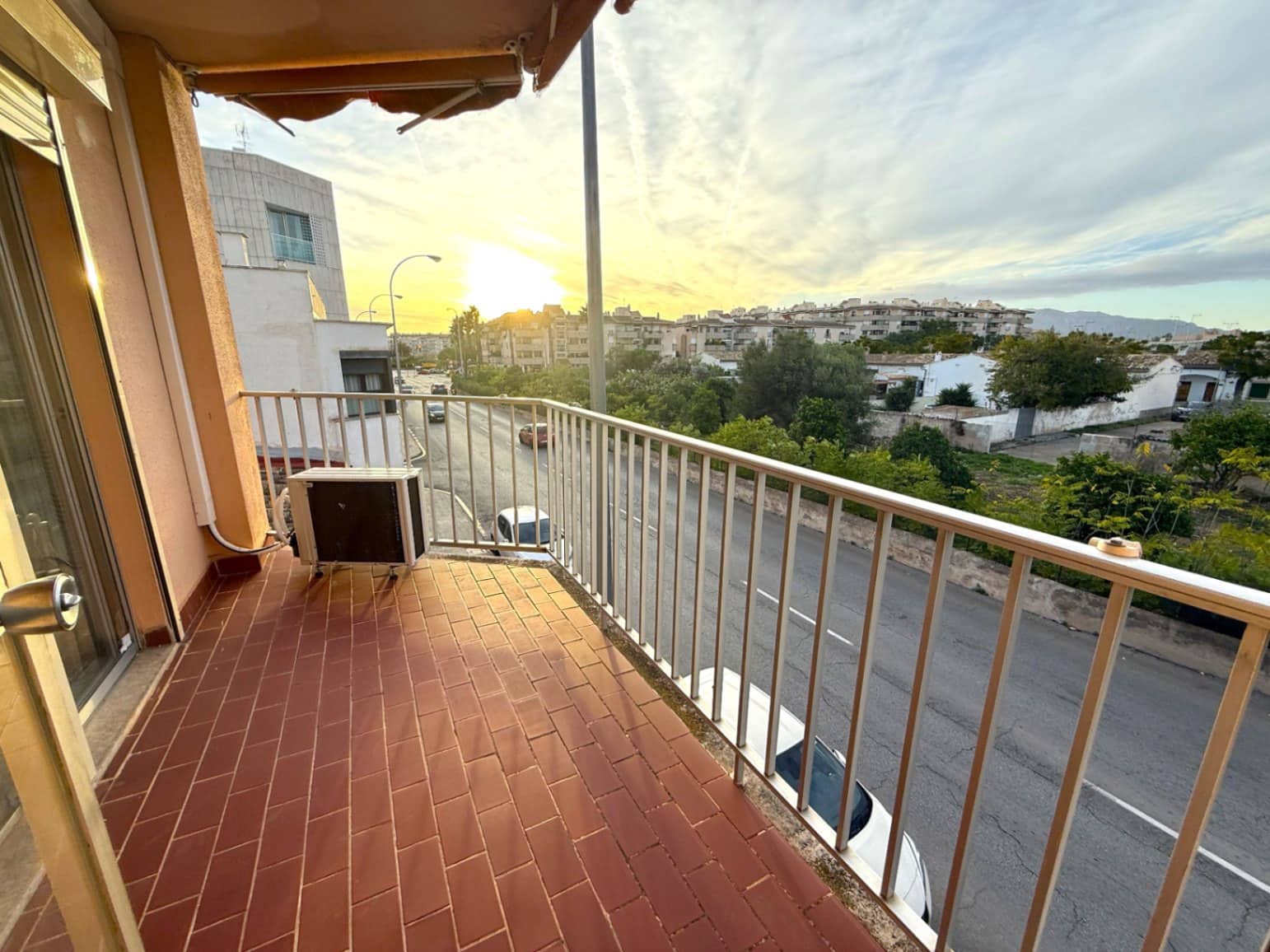 3 chambre Local Commercial à vendre à El Pont d'Inca / Es Pont d'Inca - 890 000 € (Ref: 9548932)