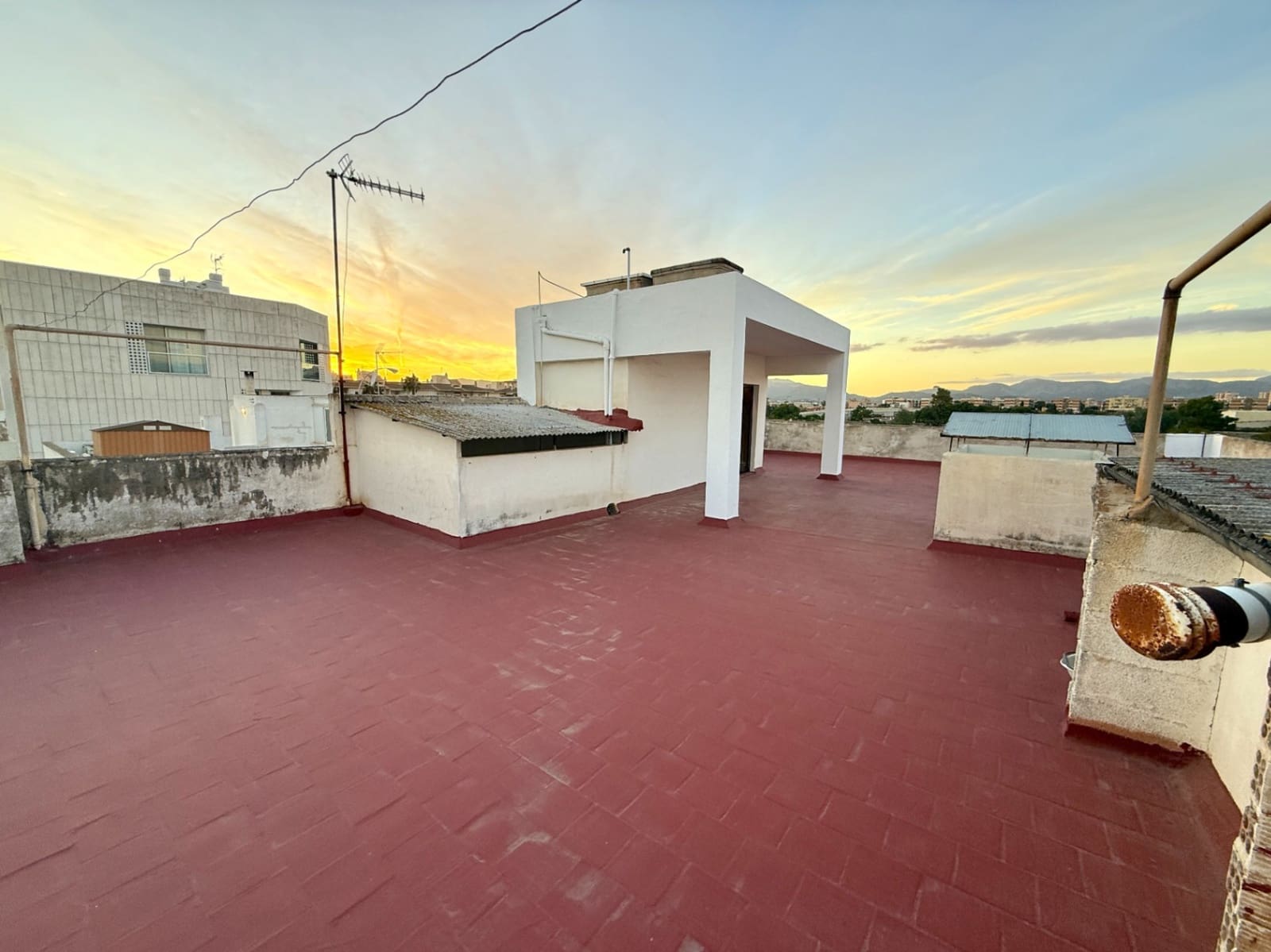 3 chambre Local Commercial à vendre à El Pont d'Inca / Es Pont d'Inca - 890 000 € (Ref: 9548932)