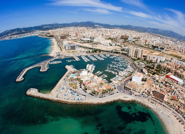 2 bedroom Penthouse for sale in Nou Llevant, Palma de Mallorca with pool garage - € 1,900,000 (Ref: 9563709)