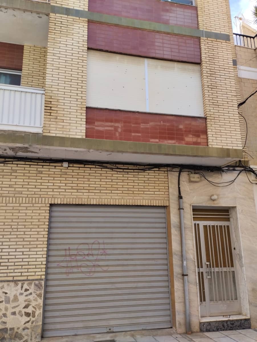 Local Commercial à vendre à Torrevieja - 576 500 € (Ref: 9580030)