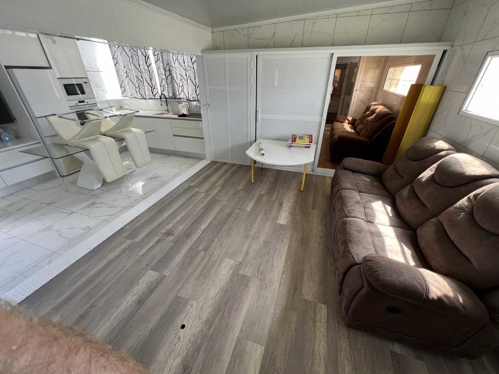 Kommersiell till salu i Torrevieja - 1 000 000 € (Ref: 9580036)